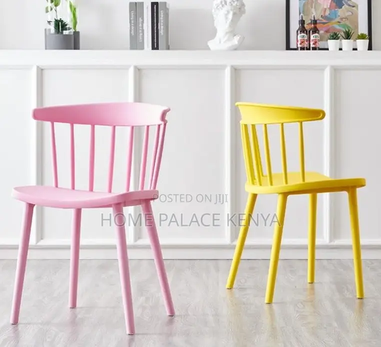 Plastic Chair: Lightweight Modern Plastic Leisure