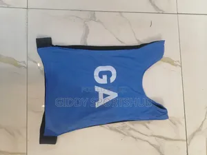 (Set of 7) Netball Bibs/Beebs