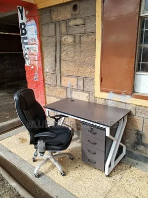 Complete Ooffice Desk Set With Leather Chair