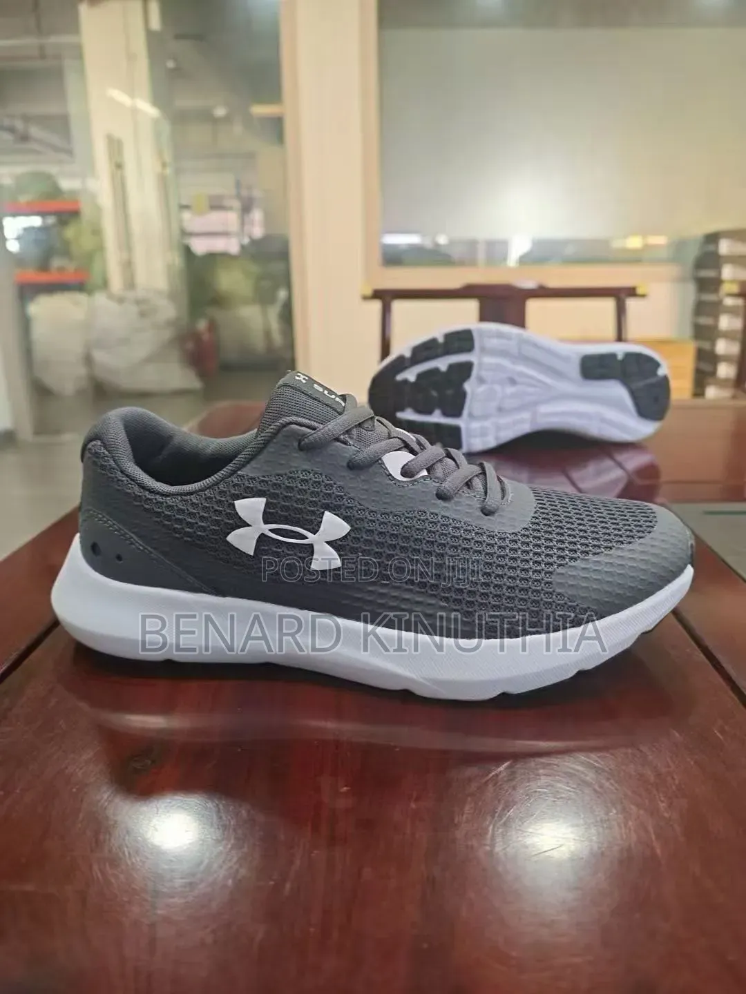 Under Amor Size 40 -45