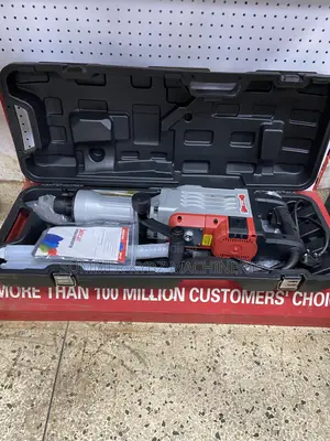 Heavy-Duty Demolition Hammer,