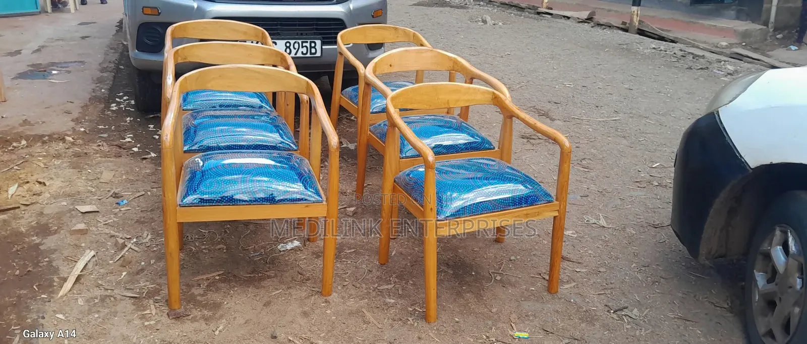 Else Camel Back Restaurants Chairs