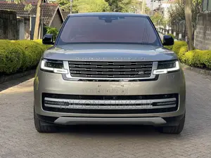 Land Rover Range Rover Vogue 2022 Gold