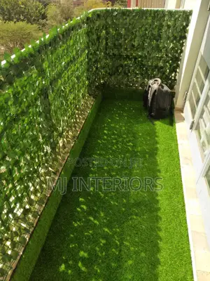 Premium Grass Carpet Artificial Privacy Fence at Best Prices
