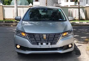 Toyota Premio 1.8 FWD 2019 Silver
