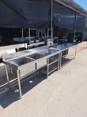 Stainless One Wall Double Washing Sink