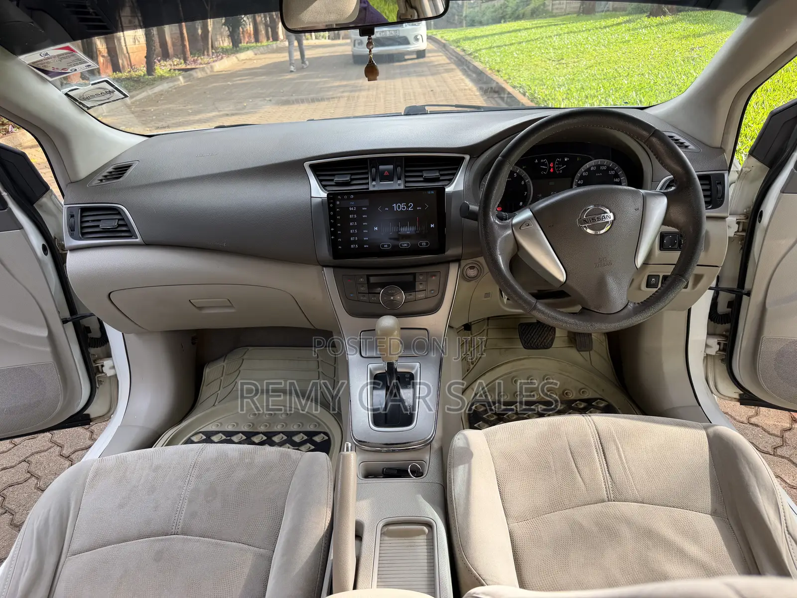 Nissan Bluebird 2013 White