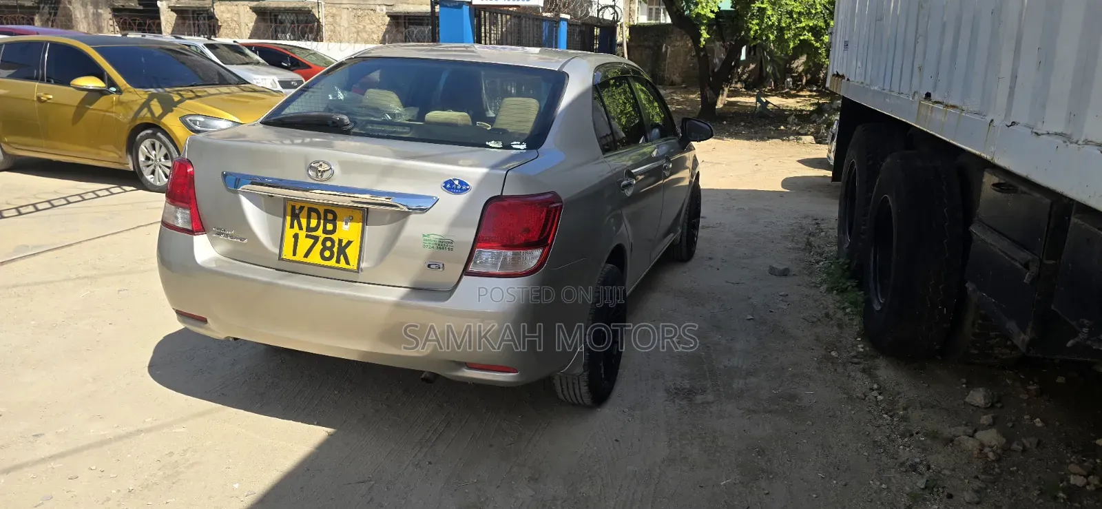 Toyota Axio 2015 Gold