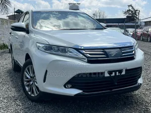 Toyota Harrier 2019 White