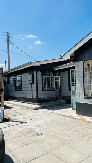 3bdrm Apartment in Complex Utawala for rent