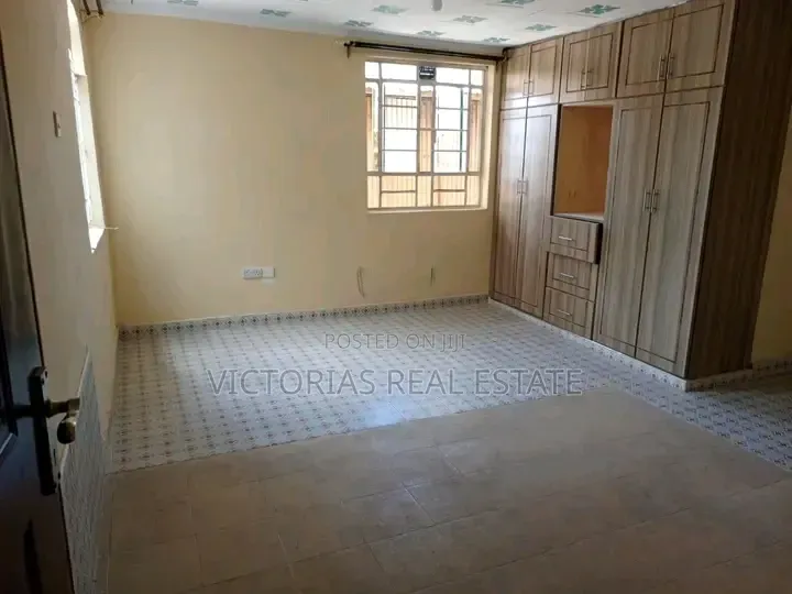 3bdrm Apartment in Complex Utawala for rent