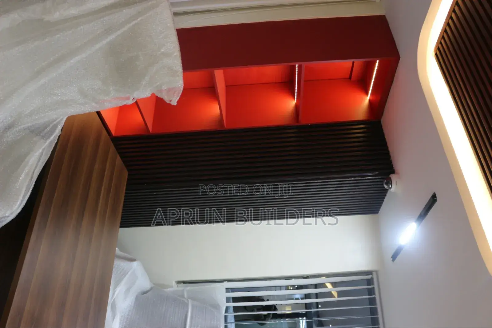 Construction Manager and Interior Designer