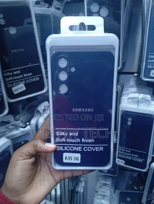 Samsung Galaxy A35 Dark Blue Flexible, Shock-Absorbing Silicone Case