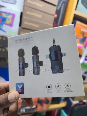  Wireless Mic Type-C Lightning 3.5mm Lavalier Kit