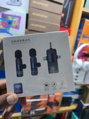  Wireless Microphone for Vlog Podcast Live Streaming