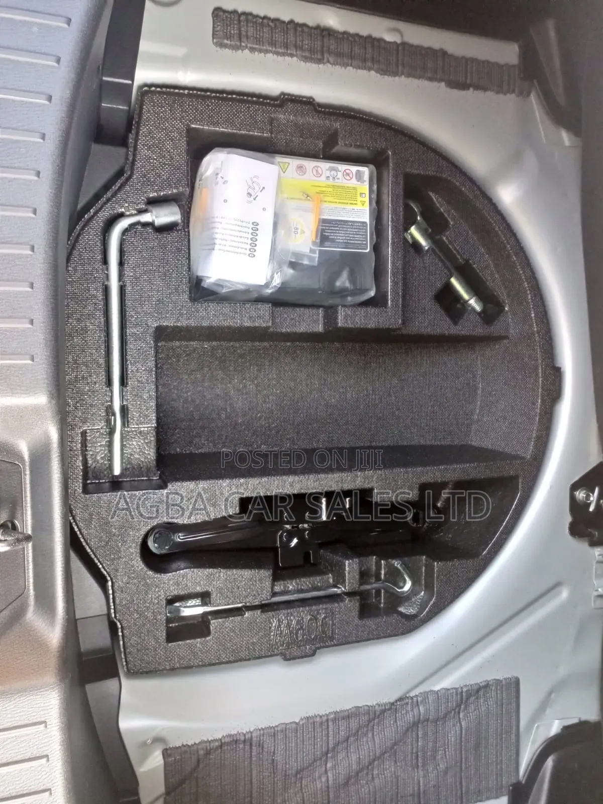 Mazda Demio 2019 Silver