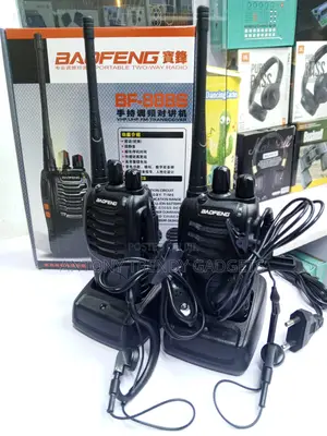 Baofeng Bf-888s Two Way Radio Pair With Earpieces