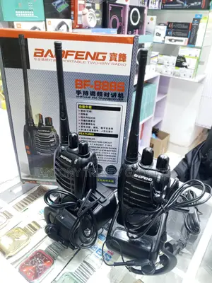 Bf-888s Portable Walkie Talkie Pair With Charging Dock