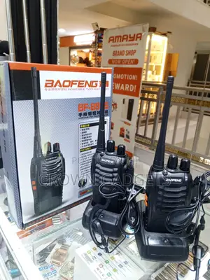 Baofeng Bf-888s Portable Uhf Radio With Earpiece Set