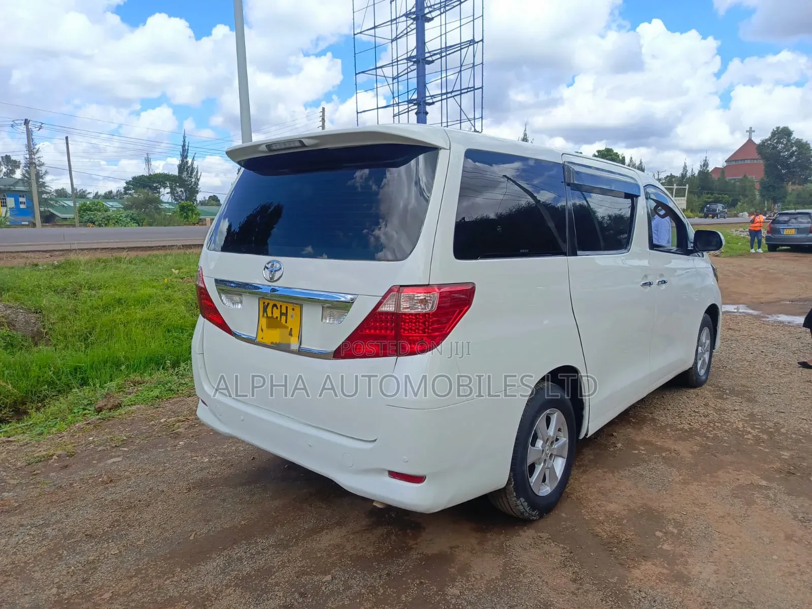 Toyota Alphard 2.4 Petrol AWD 2009 Silver