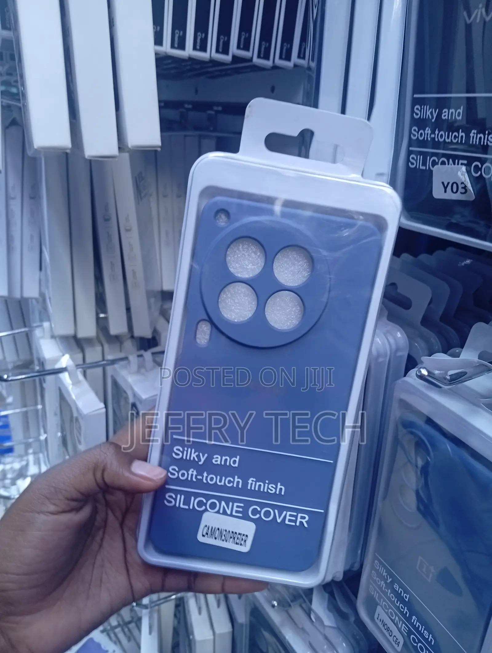 Tecno Camon 30 Microfiber Interior Lining Antiscratch Cover