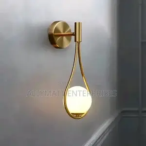 Nordic Wall Light