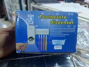 White Plastic, Wall-Mounted, Holds 5 Brushes Non Rechargeable 