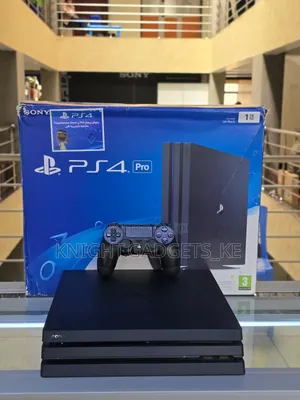 Ps 4 Pro + 2 Controllers ^^Open Box !!