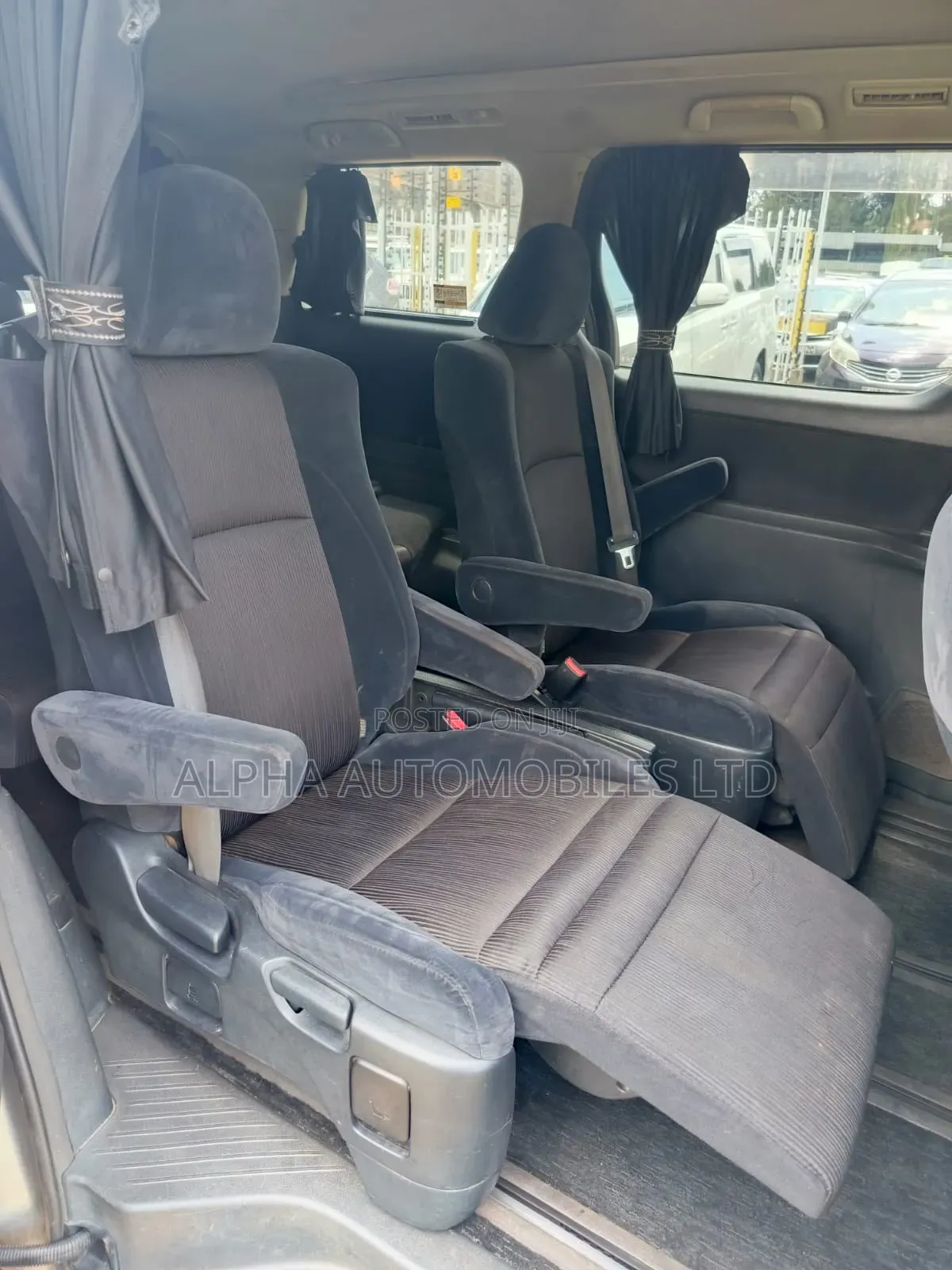Toyota Alphard 2009 Gray