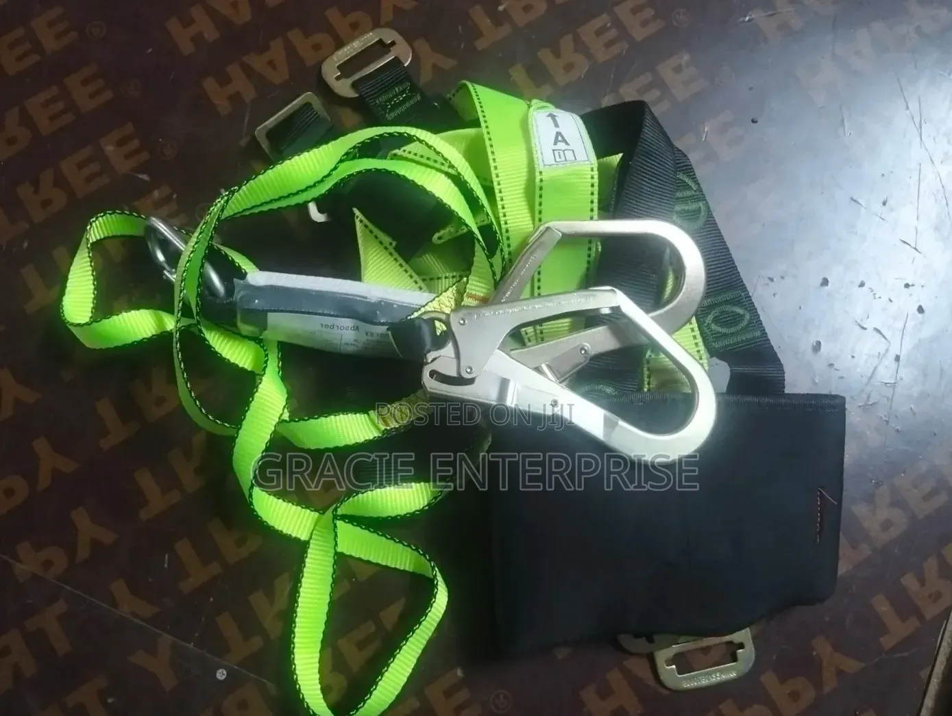 Shock Absorber & Snap Hook Safety Harness