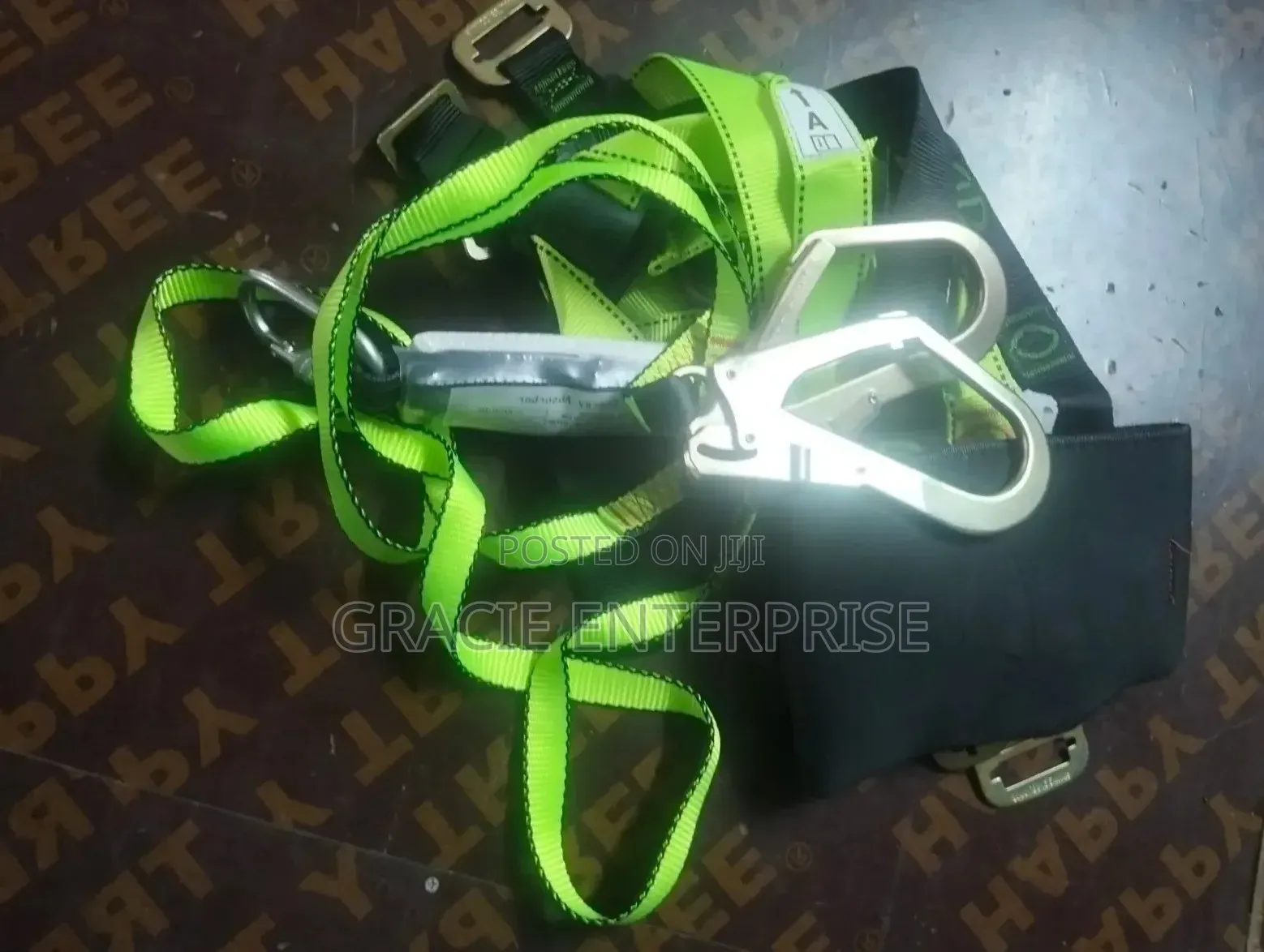 Shock Absorber & Snap Hook Safety Harness
