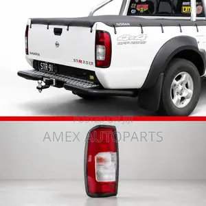 Tail Lamp Nissan Hardbody D22 1997 - 2000 Short