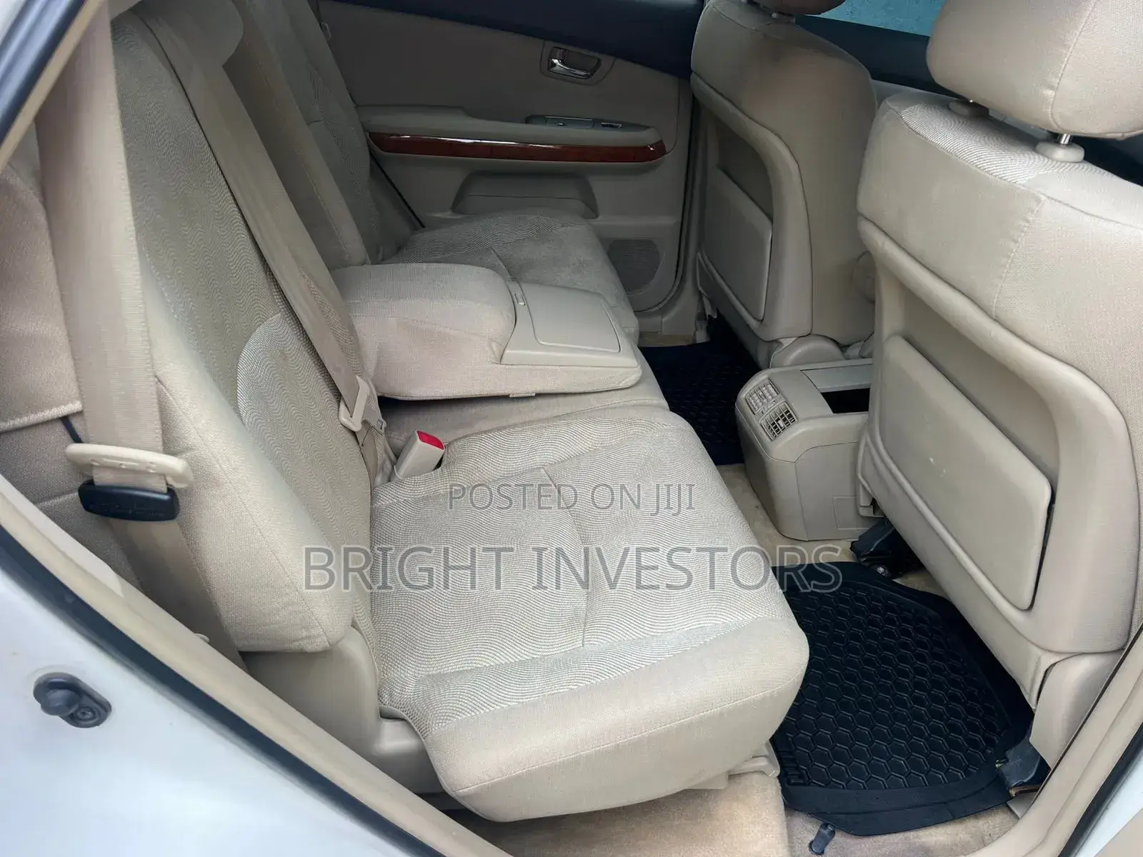 Toyota Harrier 2009 White