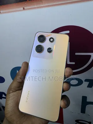 Infinix Note 30 256 GB Gold