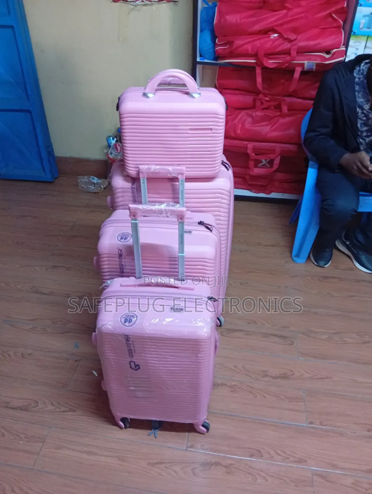 Unbreakable Rubber Suitcase Set for Stylish Travelers