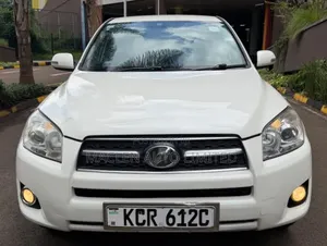 Toyota RAV4 2012 White