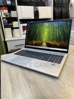 Laptop HP EliteBook 850 G8 16GB Intel Core i7 SSD 256GB