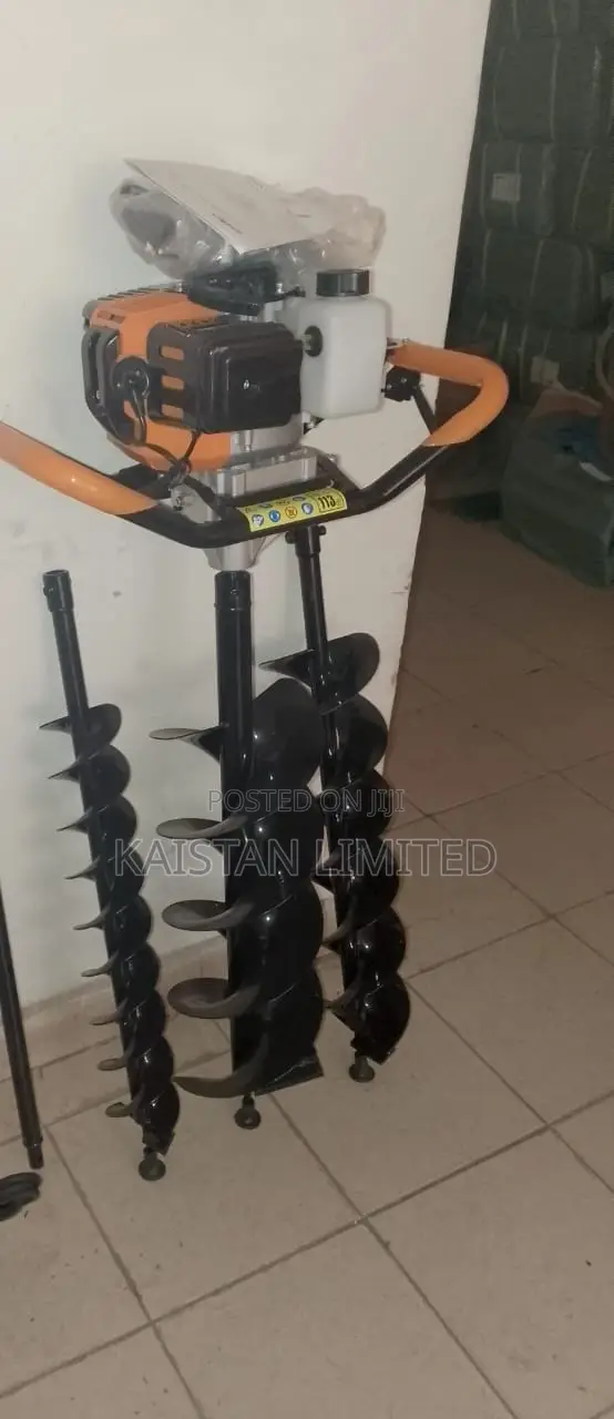Abyon 2 Stroke Earth Auger /Petrol Earth Auger/ 3 Bit