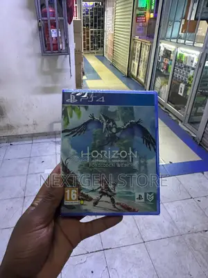 Horizon Forbidden West for Playstation 4.