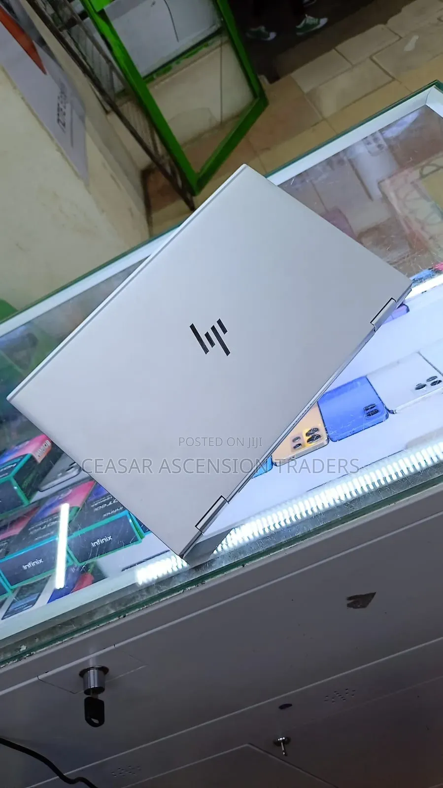 Laptop HP EliteBook 1040 G8 32GB Intel Core i7 SSD 512GB