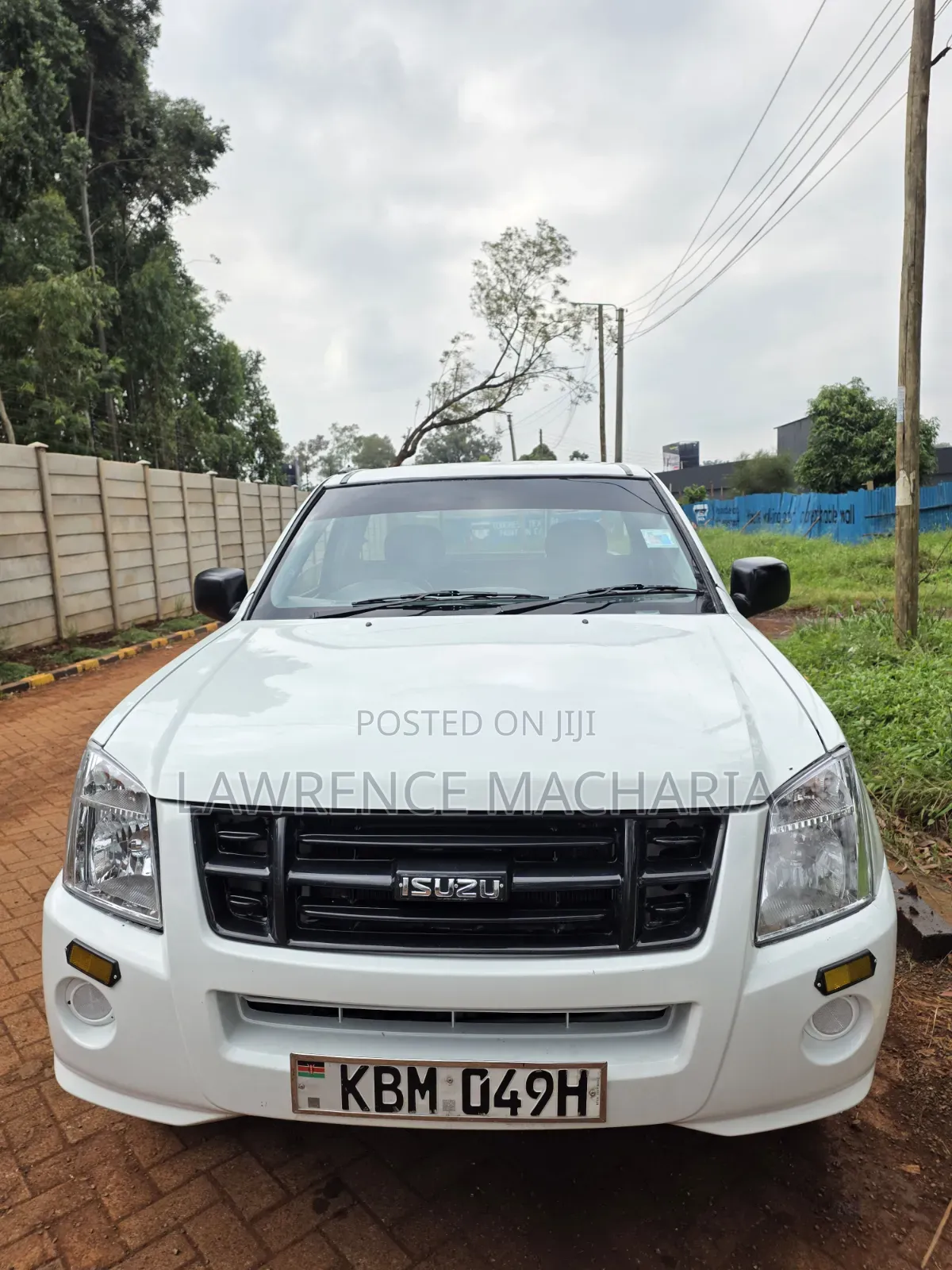 Isuzu D-MAX 2010 White