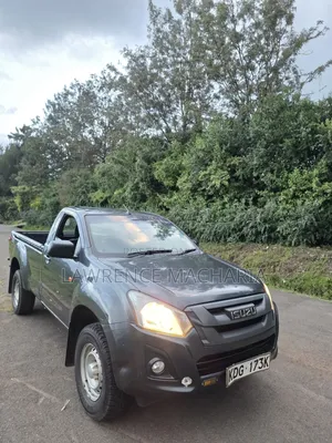 Isuzu D-MAX 2022 Gray