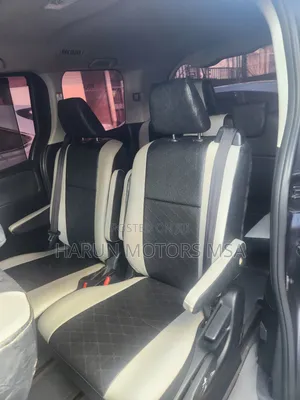 Toyota Voxy 2017 Blue