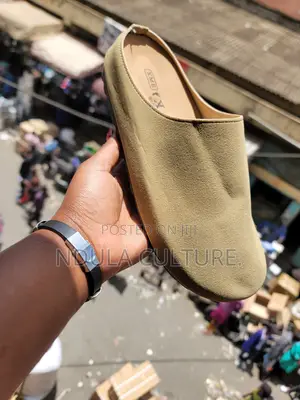 New Unisex Clogs