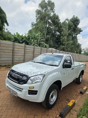 Isuzu D-MAX 2015 White