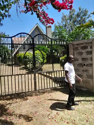 5bdrm Mansion in Rongai Nazarene, Maasai Lodge for sale
