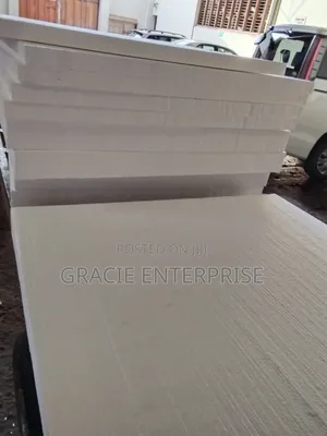 Crafting Solid Styrofoam Sheet (4ft by 4ft)