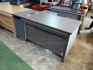 Prince  Executive Desk