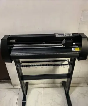 Plotting Machine Cutting Vinly Plotter