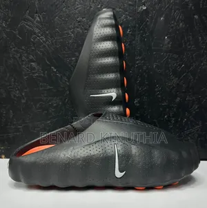 Nike Mind 001 Sandals